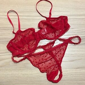 NWOT Calvin Klein Swiss Dot Heart Set